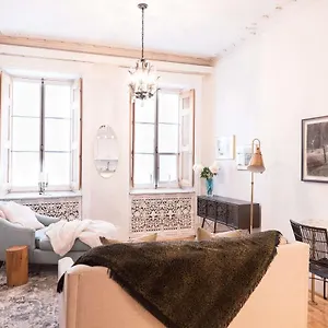  Holiday home Gorgeous In Old - Le Petit 24